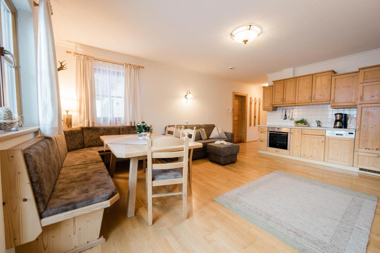 Der Erlenhof Aparthotel Grossarl Bagian luar foto